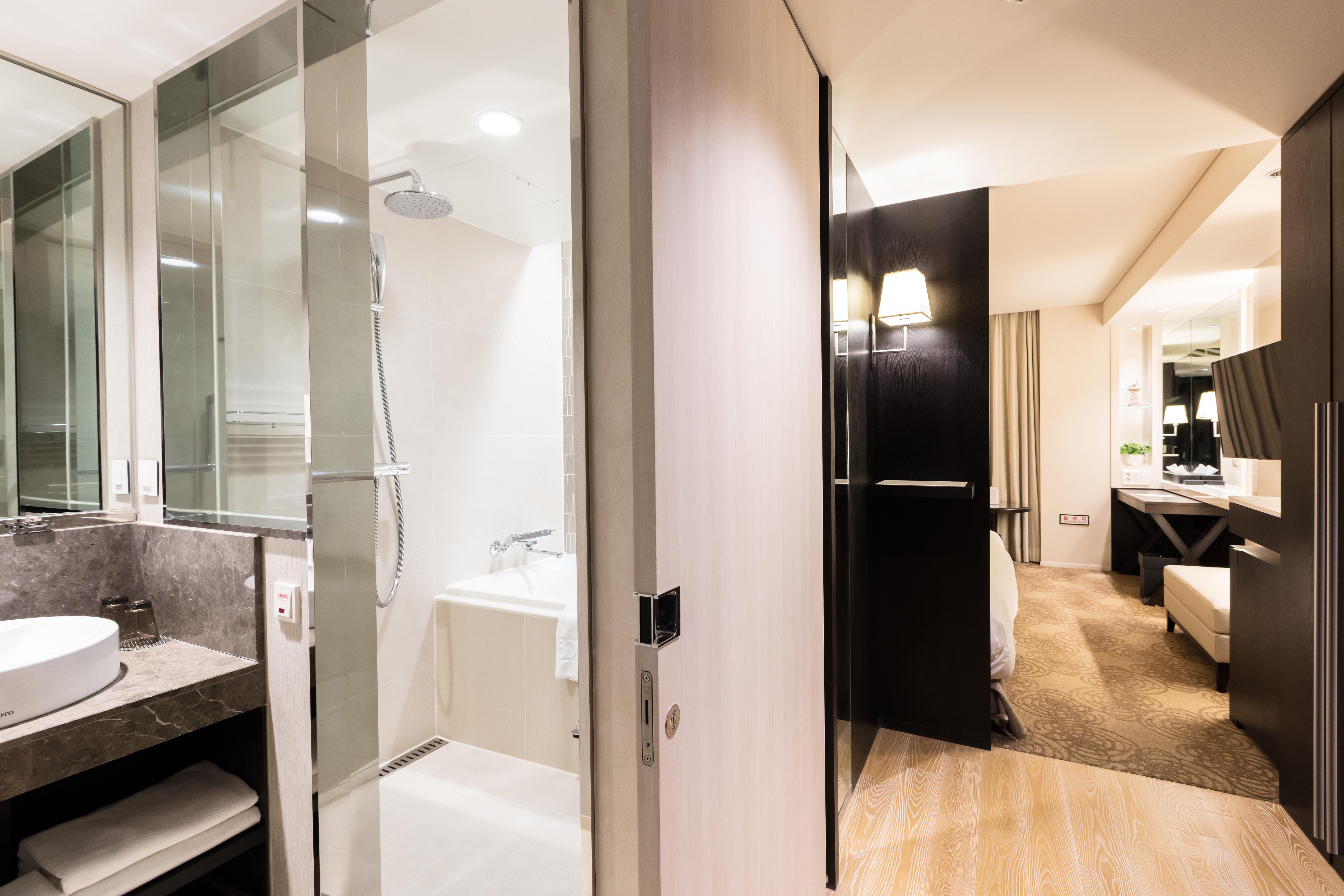 Solaria Nishitetsu Hotel Seoul Myeongdong Esterno foto