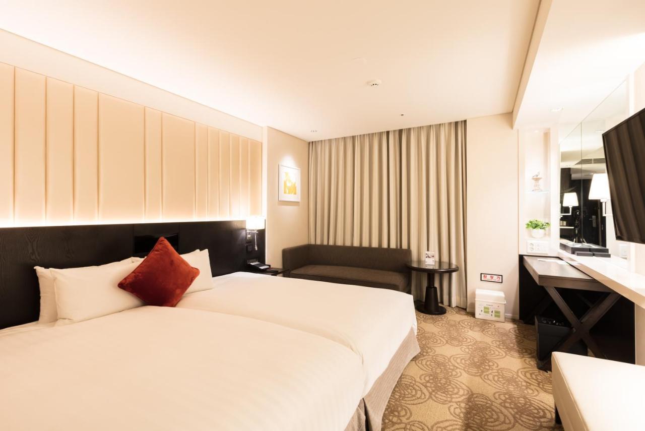 Solaria Nishitetsu Hotel Seoul Myeongdong Esterno foto